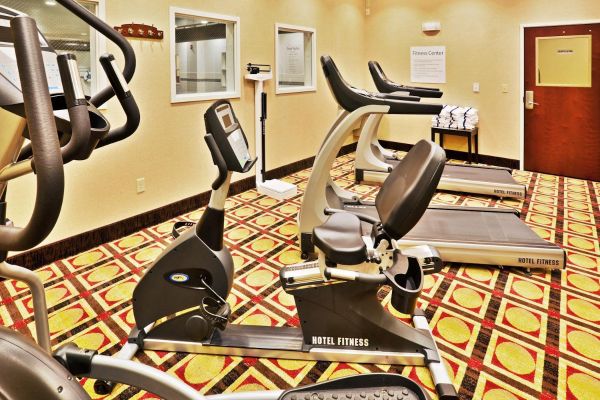 Holiday Inn Express & Suites BARTLESVILLE (Bartlesville)